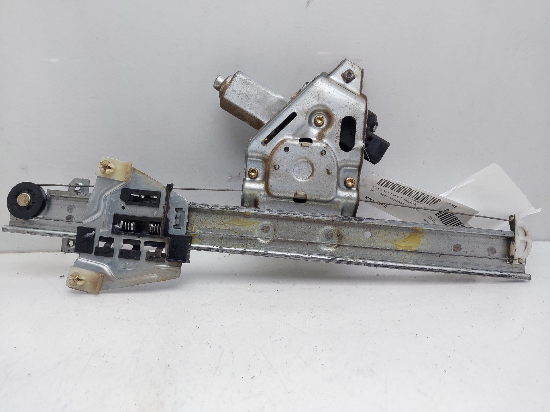 MITSUBISHI Pajero 3 generation (1999-2006) Rear Right Door Window Regulator MN117068 21455522