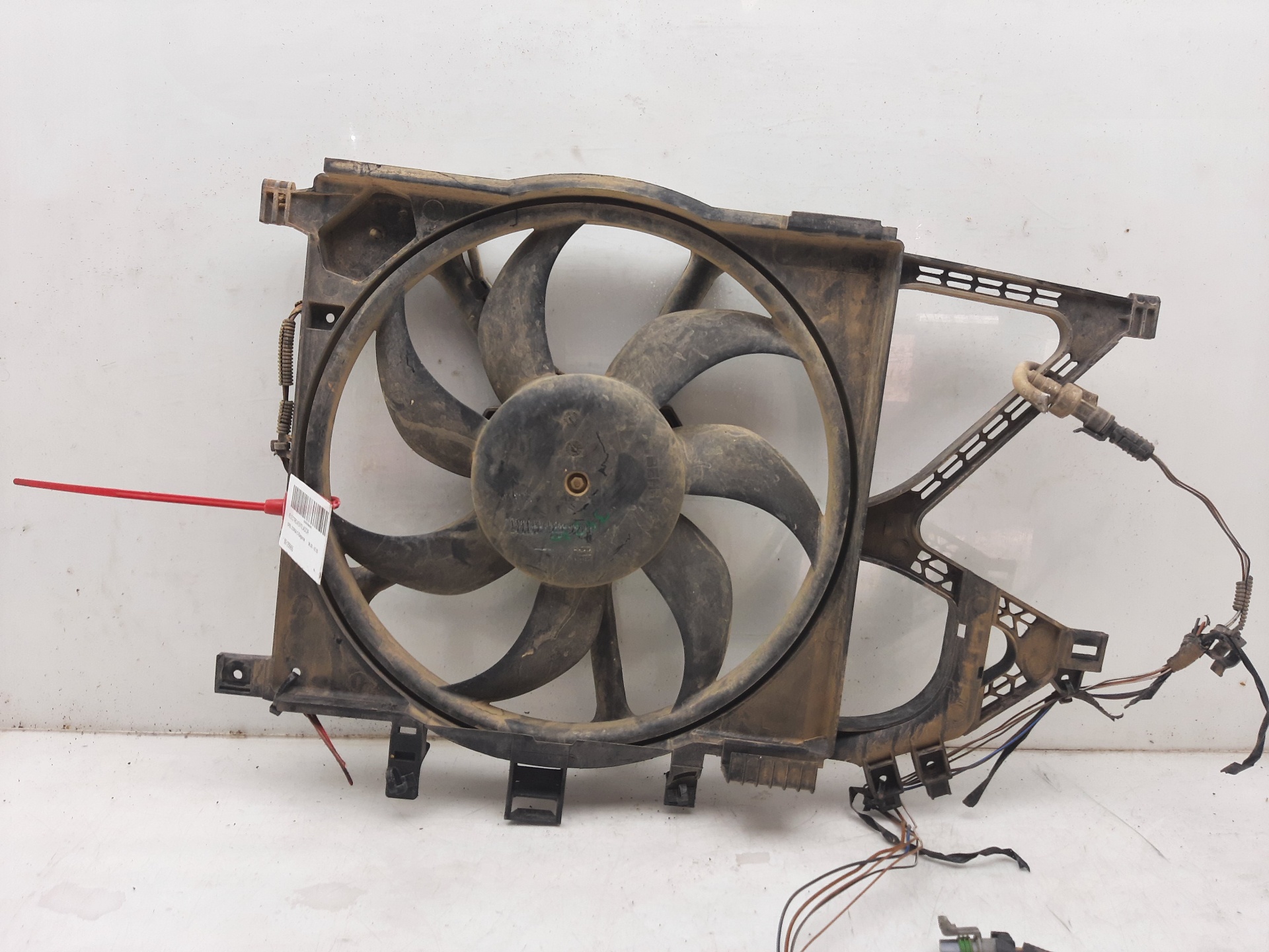 OPEL Corsa C (2000-2006) Difūzoriaus ventiliatorius 09129965 25072805