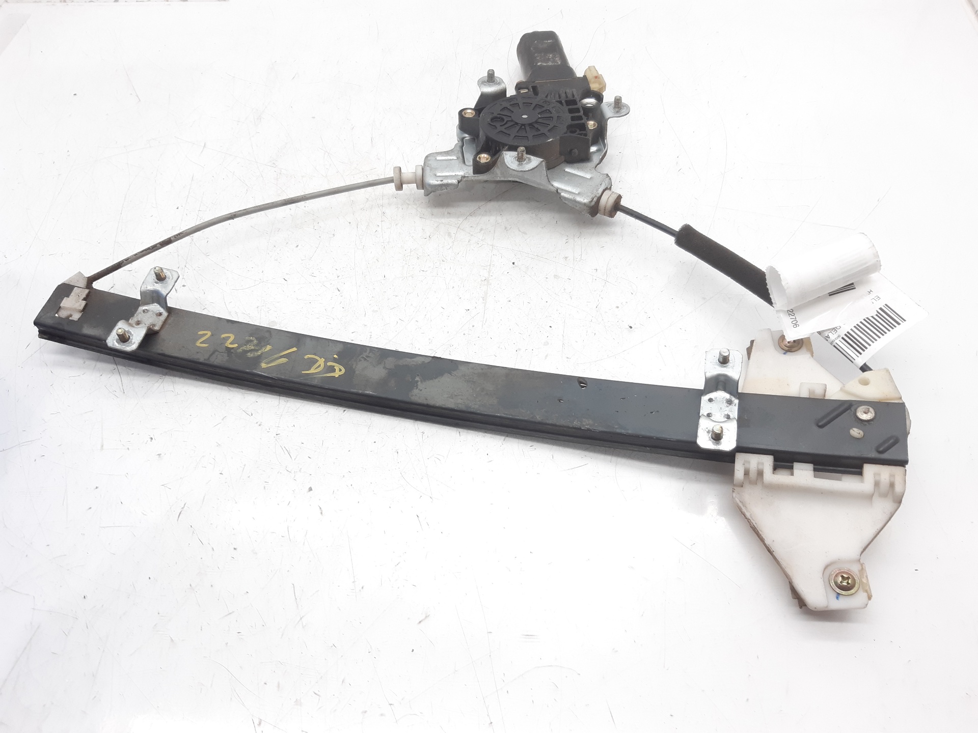 HYUNDAI Accent LC (1999-2013) Front Right Door Window Regulator 8240225000 18640322