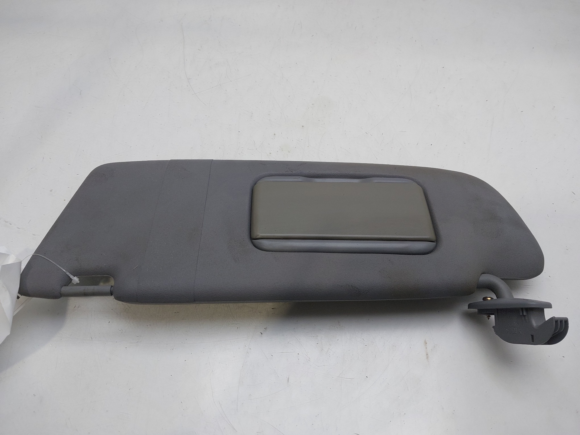 OPEL A4 B5/8D (1994-2001) Right Side Sun Visor 8L0857551 21752019