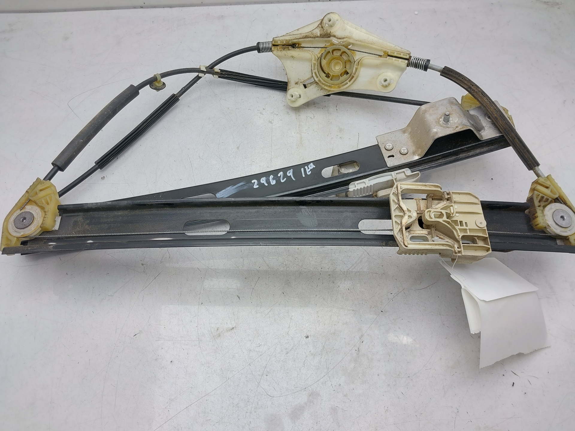 SEAT Toledo 3 generation (2004-2010) Front Left Door Window Regulator 5F4837461D 22468927