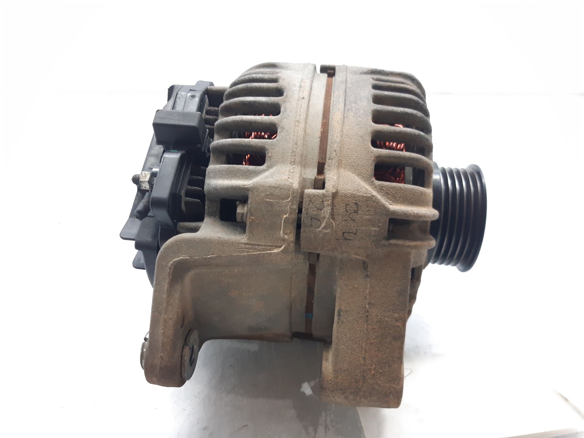 OPEL Astra J (2009-2020) Alternator 55556069 18705501