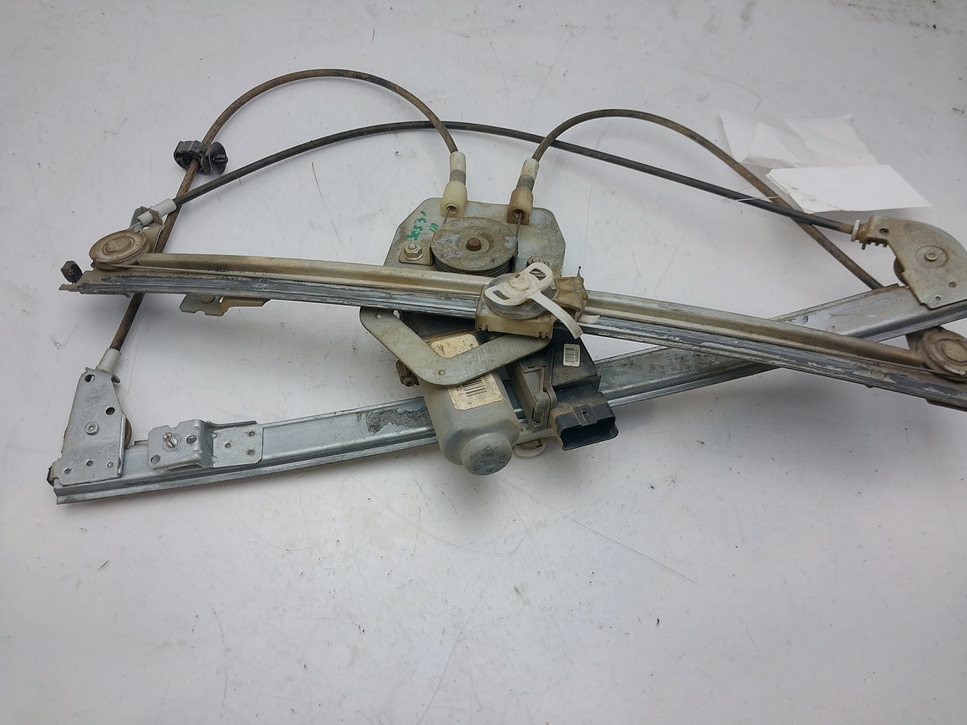 RENAULT Laguna 2 generation (2001-2007) Front Left Door Window Regulator 8200722832 21455232