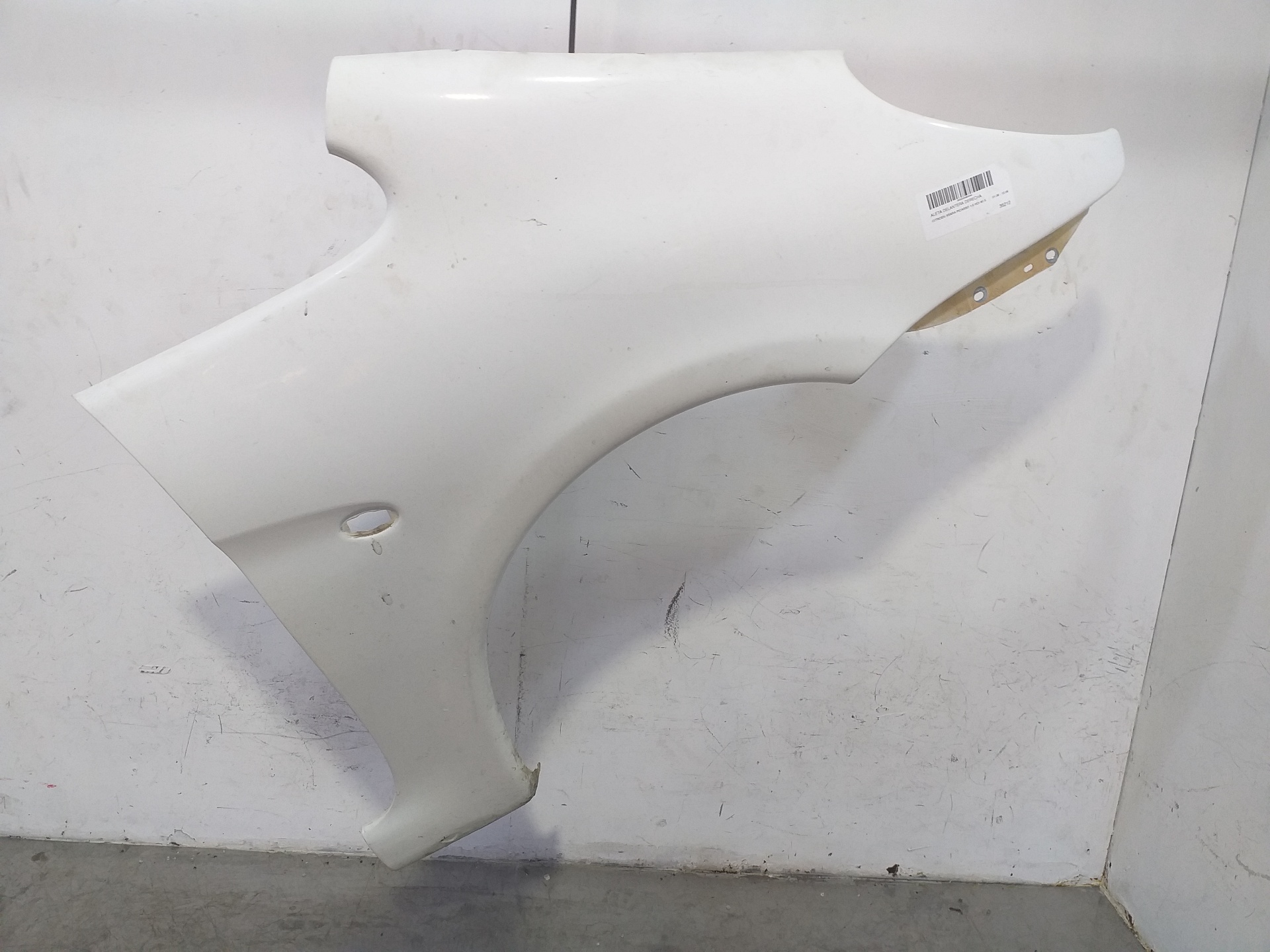 CITROËN Front Right Fender 7841R9 25772843