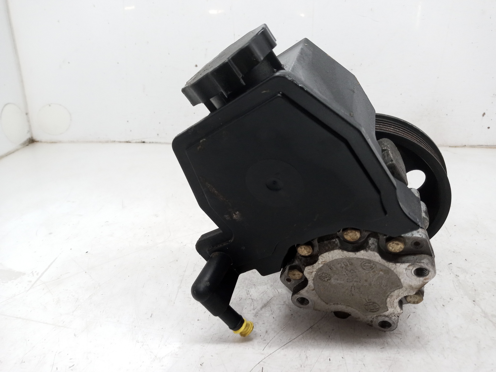 MERCEDES-BENZ C-Class W203/S203/CL203 (2000-2008) Power Steering Pump A0024668401 24112112