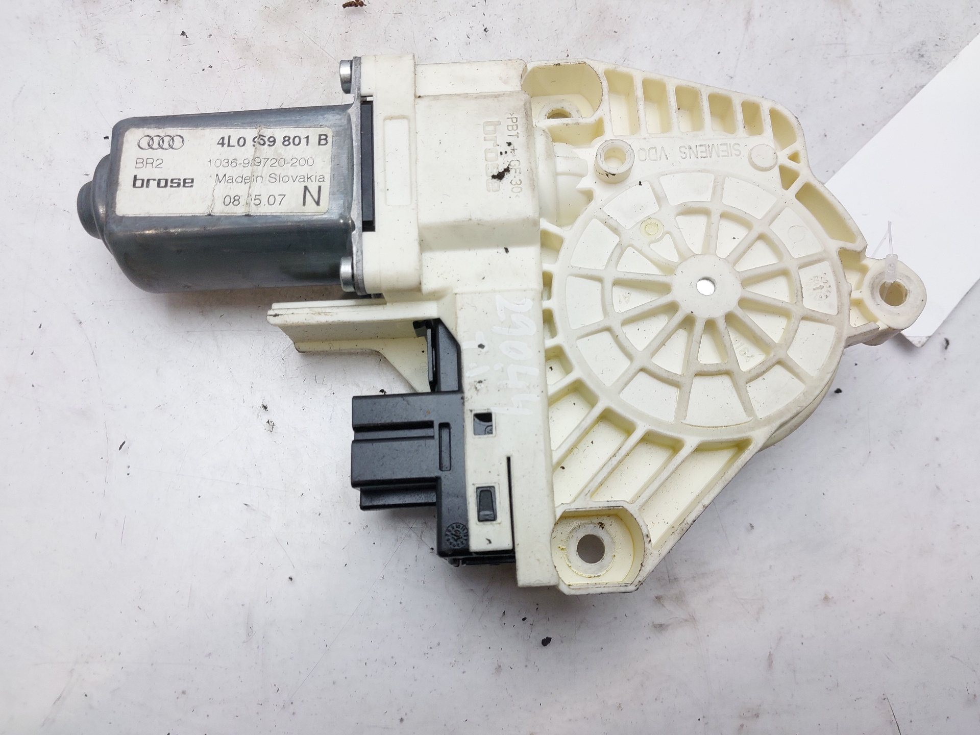 AUDI Q7 4L (2005-2015) Rear Left Door Window Control Motor 4L0959801B 20789038