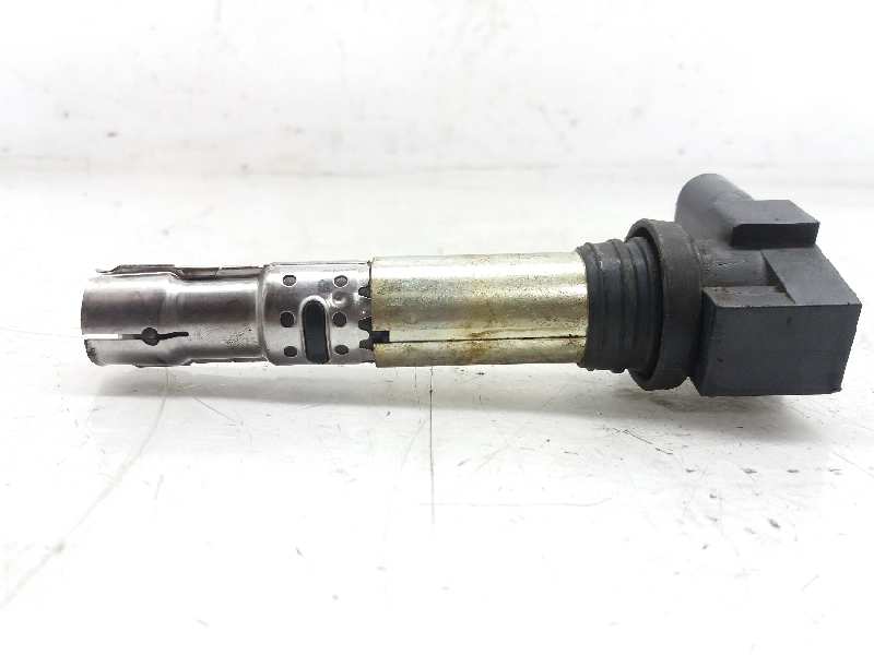 SEAT Cordoba 2 generation (1999-2009) High Voltage Ignition Coil 036905100B 20194944