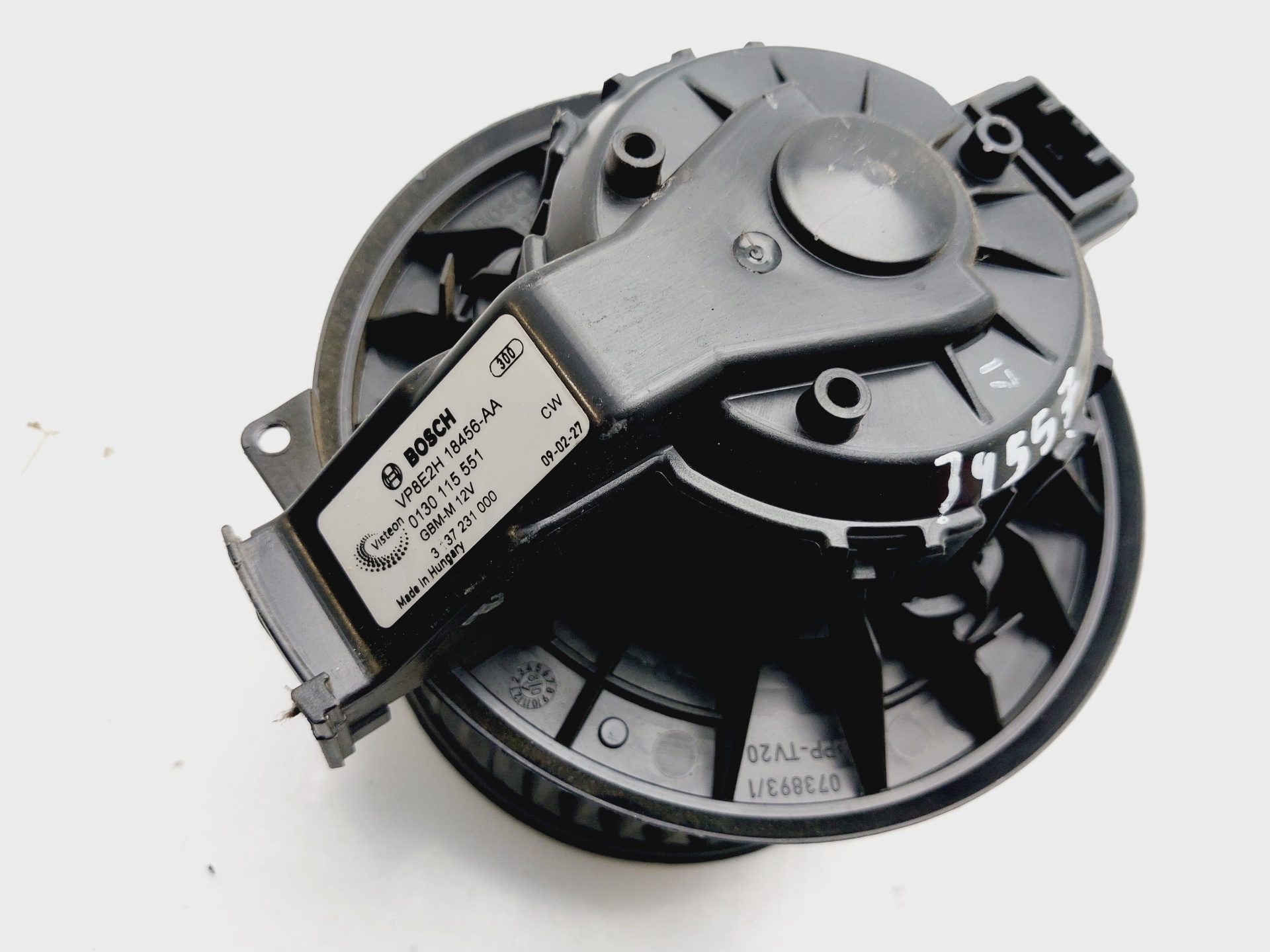 VOLKSWAGEN Heater Blower Fan VP8E2H18456AA 25590704