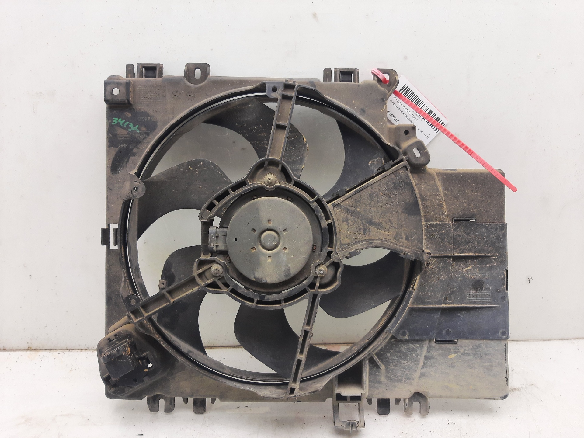 NISSAN Note 1 generation (2005-2014) Difūzoriaus ventiliatorius 21481AX610 24947361