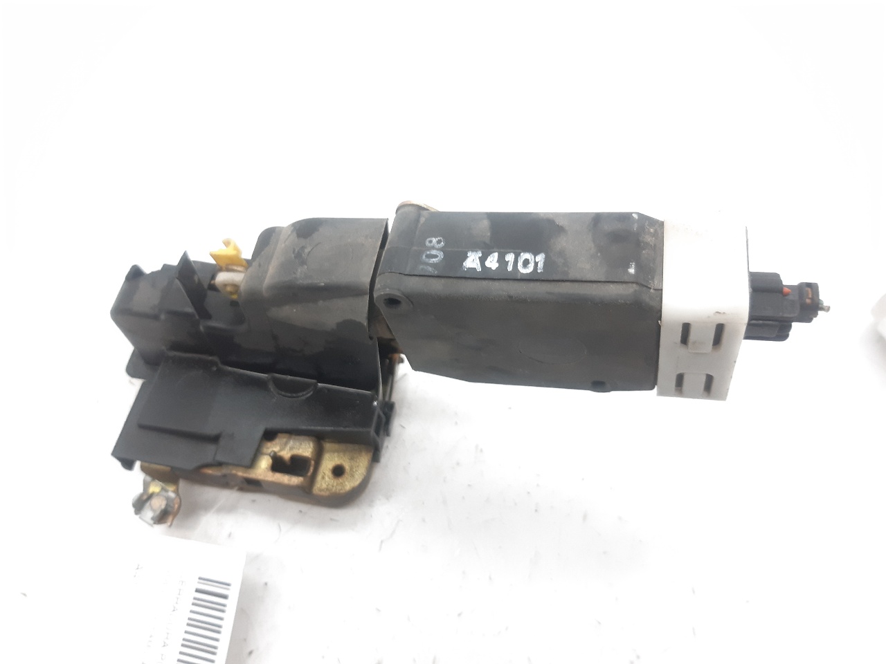 VOLVO V40 1 generation (1996-2004) Front Right Door Lock 30850808 18657192