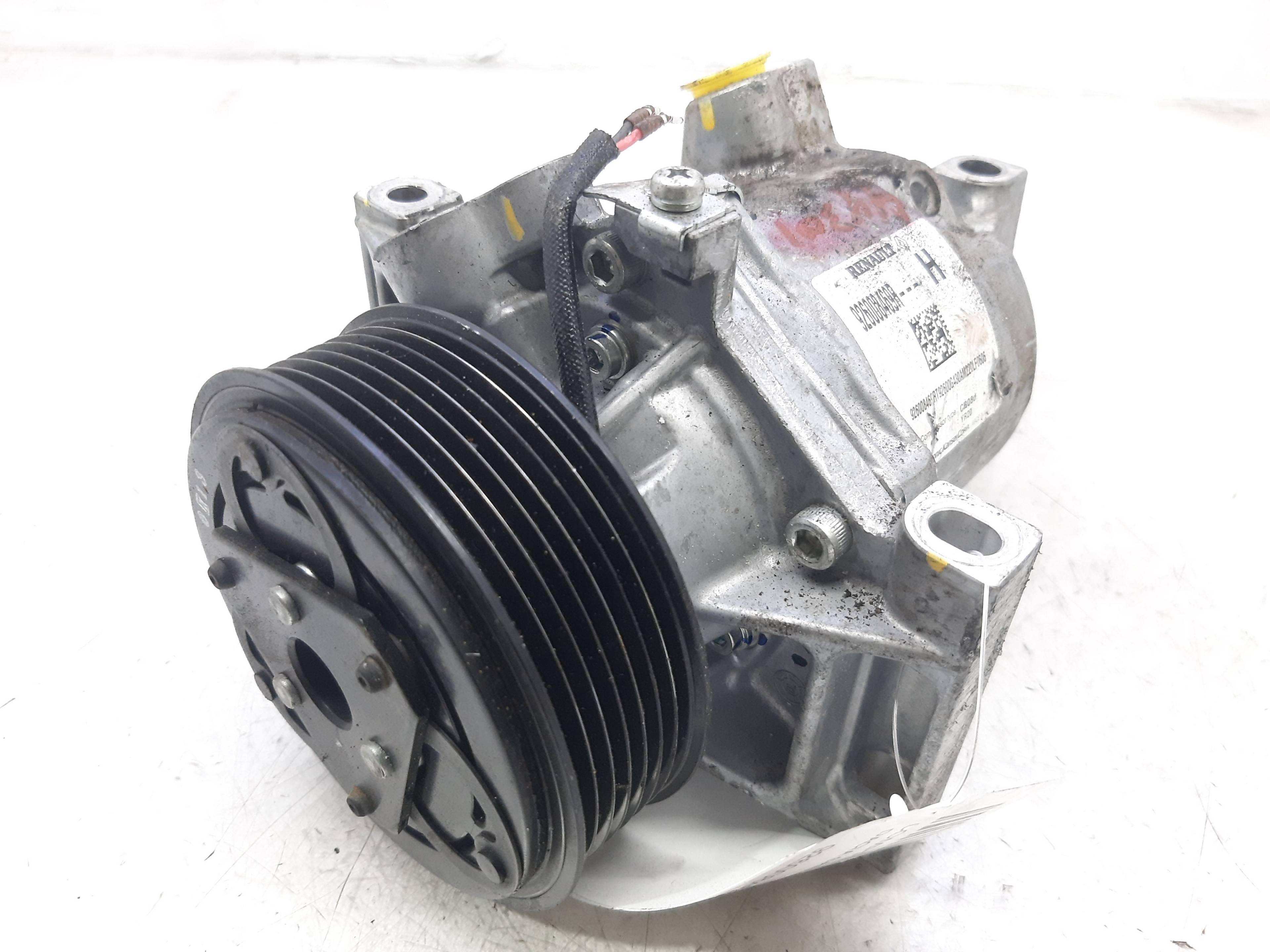DACIA Sandero 2 generation (2013-2020) Air Condition Pump 926008469R 23888430