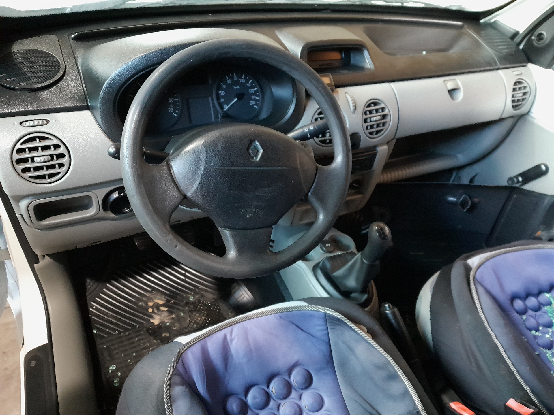 RENAULT Kangoo 1 generation (1998-2009) Рамка на вътрешната дръжка на предната лява врата 8200247802 20148650