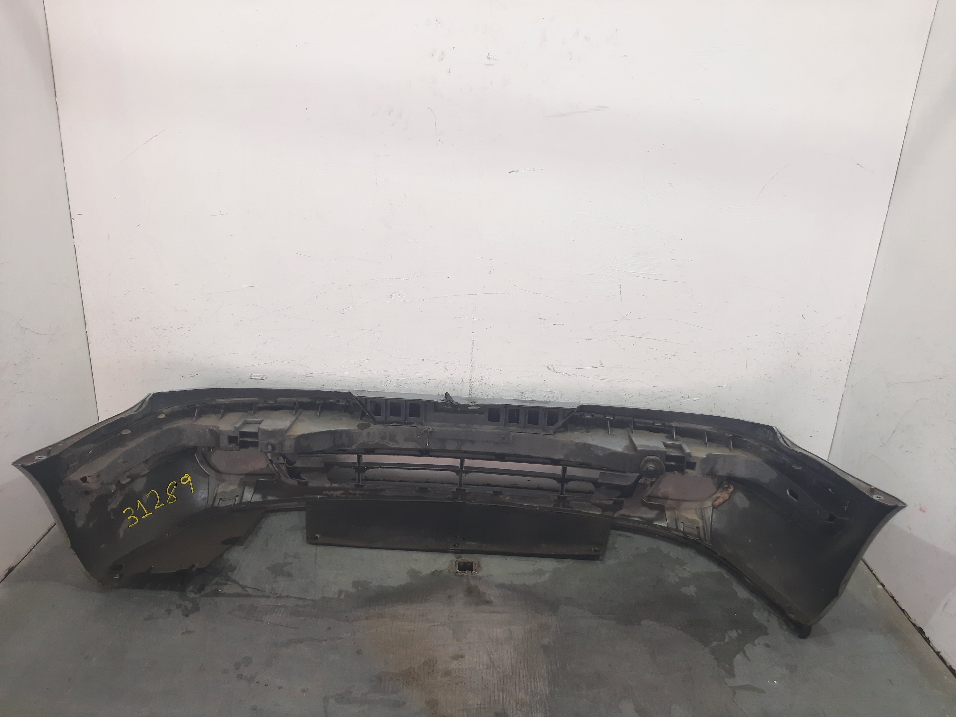 PEUGEOT Xsara 1 generation (1997-2004) Front Bumper 7401L9 22327156