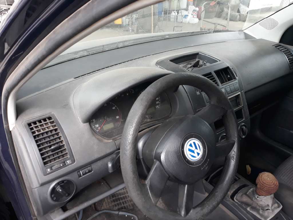 VOLKSWAGEN Polo 4 generation (2001-2009) Натяжитель ремня 045903315A 18425593