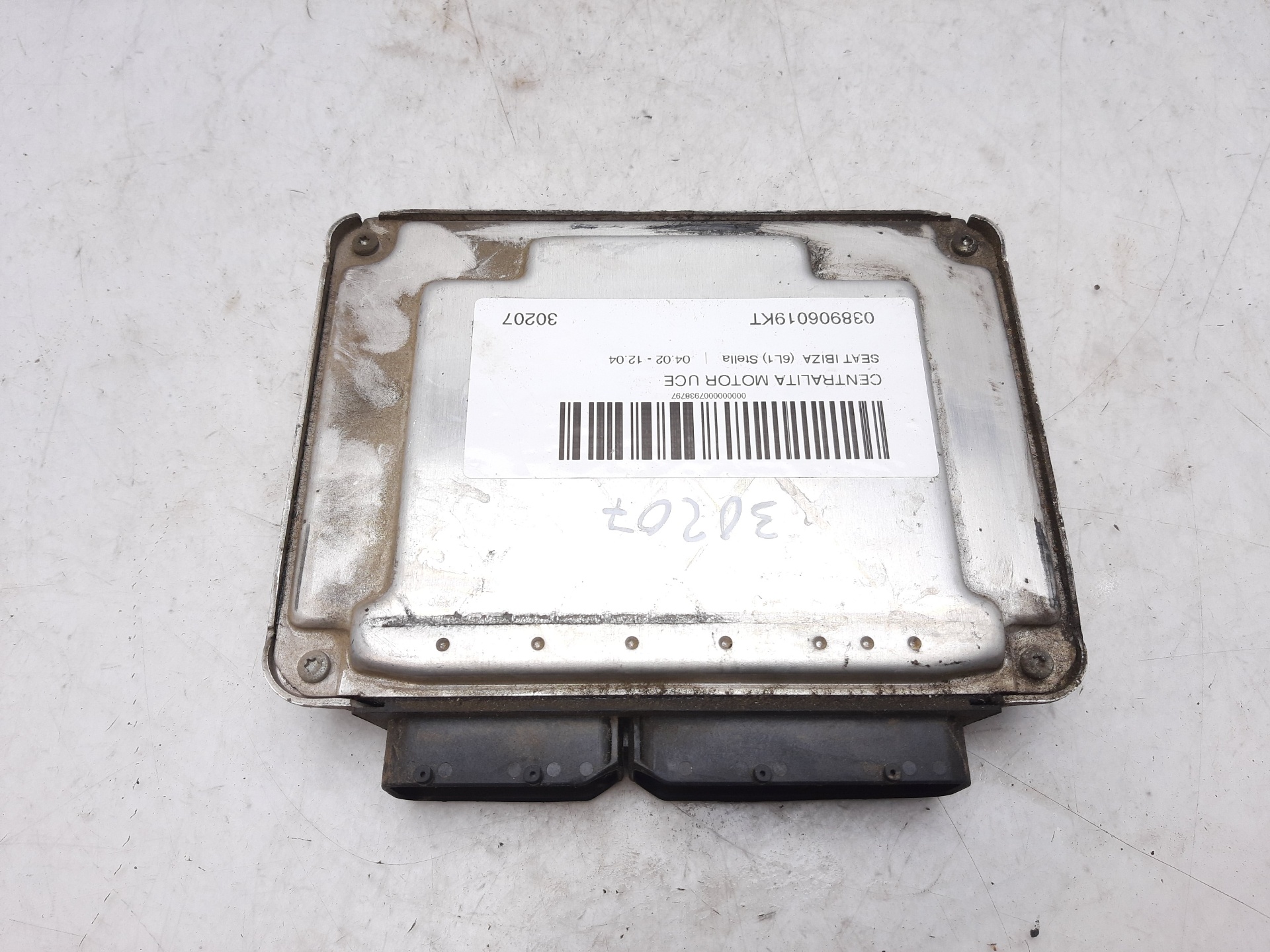 SEAT Cordoba 2 generation (1999-2009) Engine Control Unit ECU 038906019KT 22476671