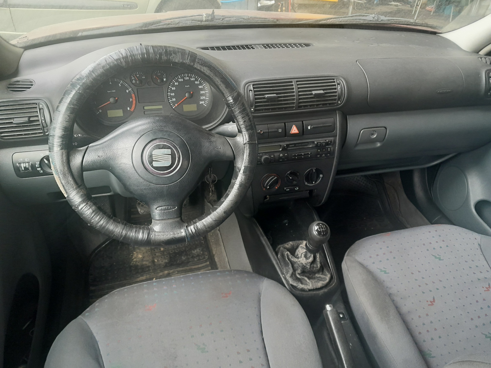 SEAT Toledo 2 generation (1999-2006) Fékszervo-erősítő 1J1614105H 22917847