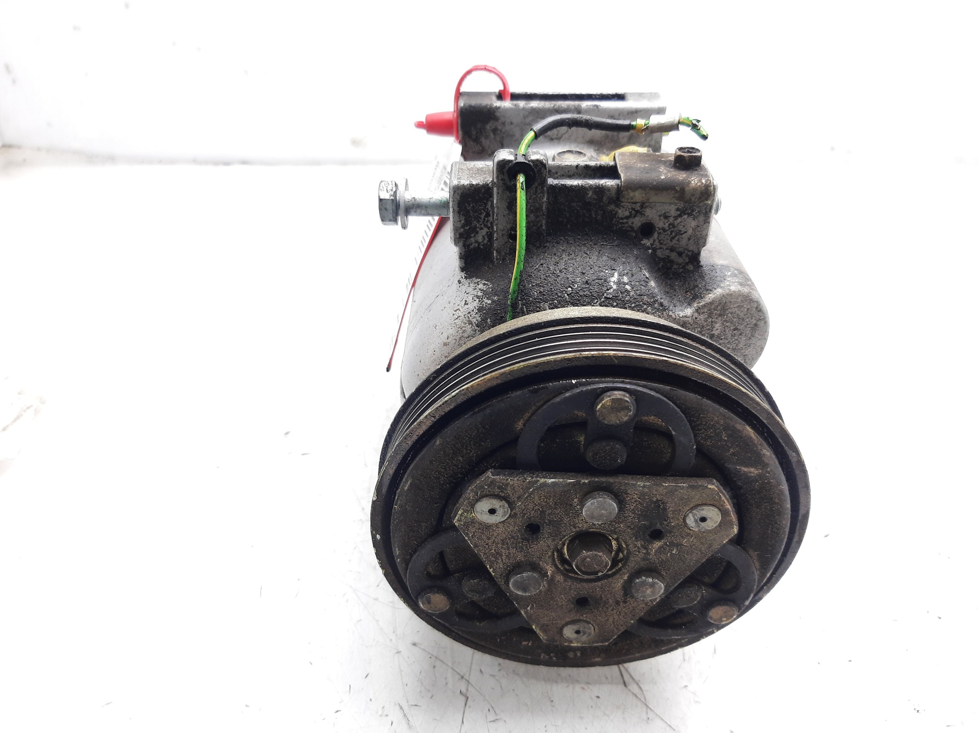 NISSAN A3 8L (1996-2003) Air Condition Pump 8D0260805RV 22610615