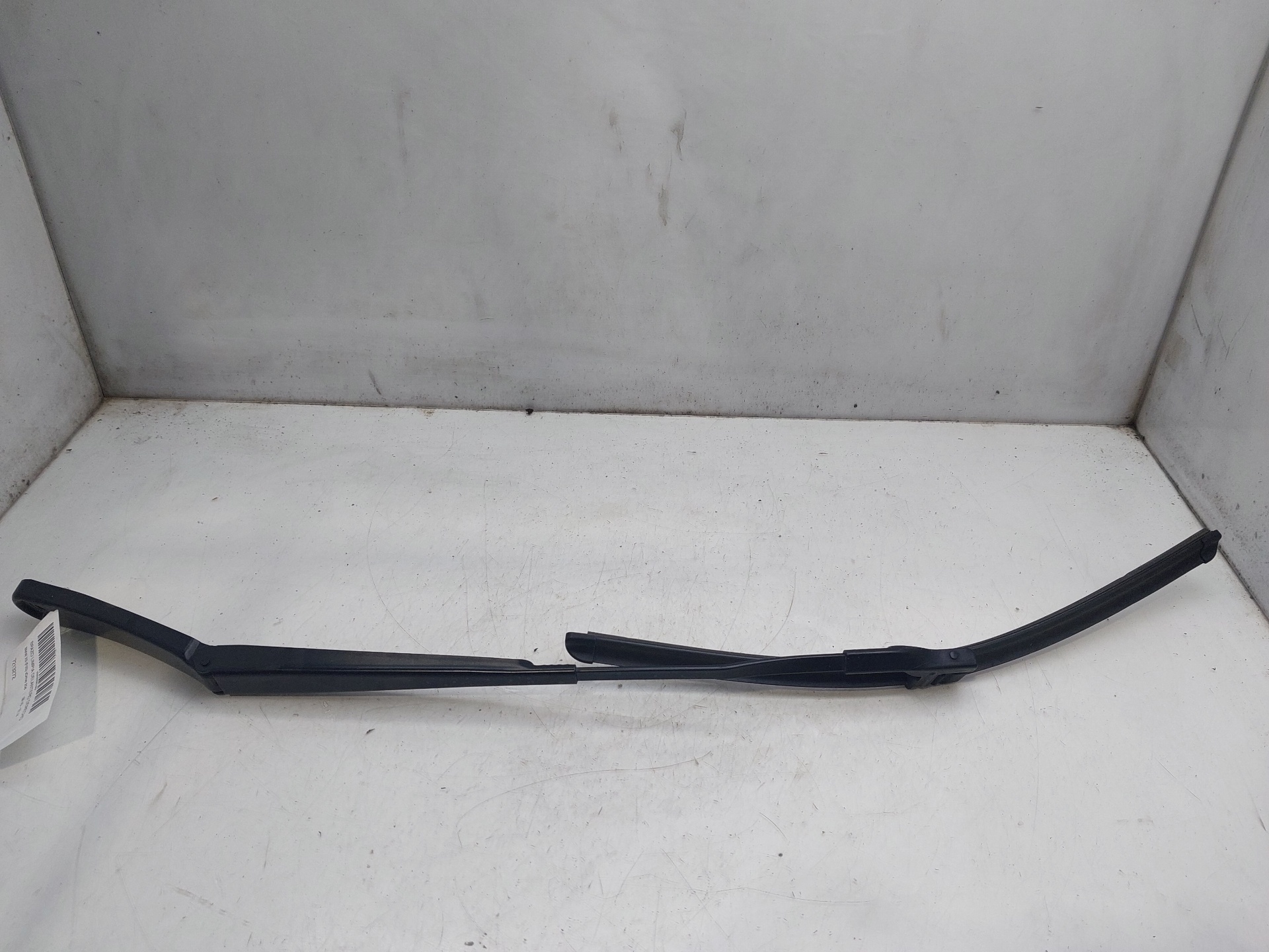 BMW X3 F25 (2010-2017) Front Wiper Arms 7213272 23556948
