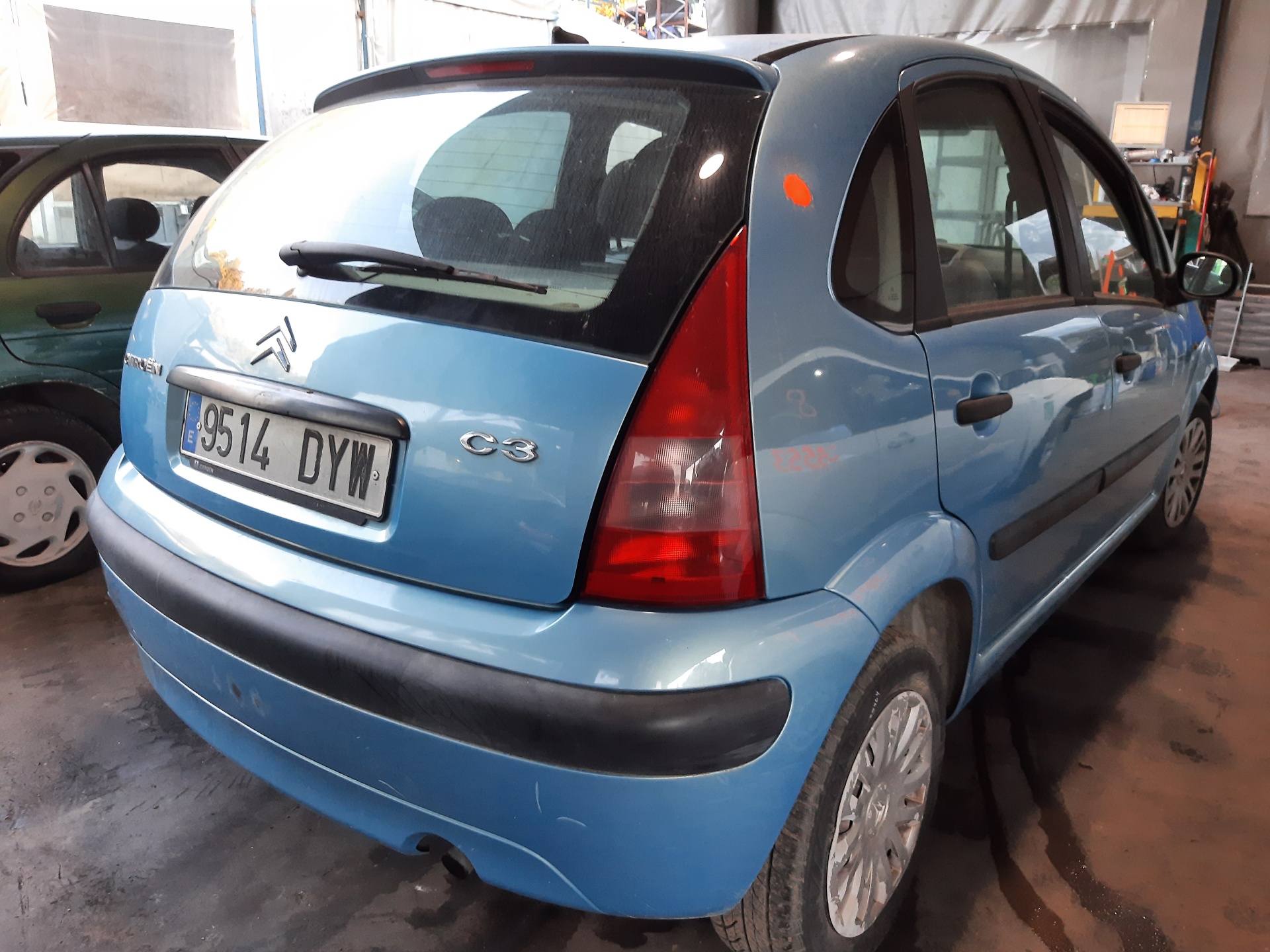 CITROËN C3 1 generation (2002-2010) Ступица передняя левая 1607557480 18741073