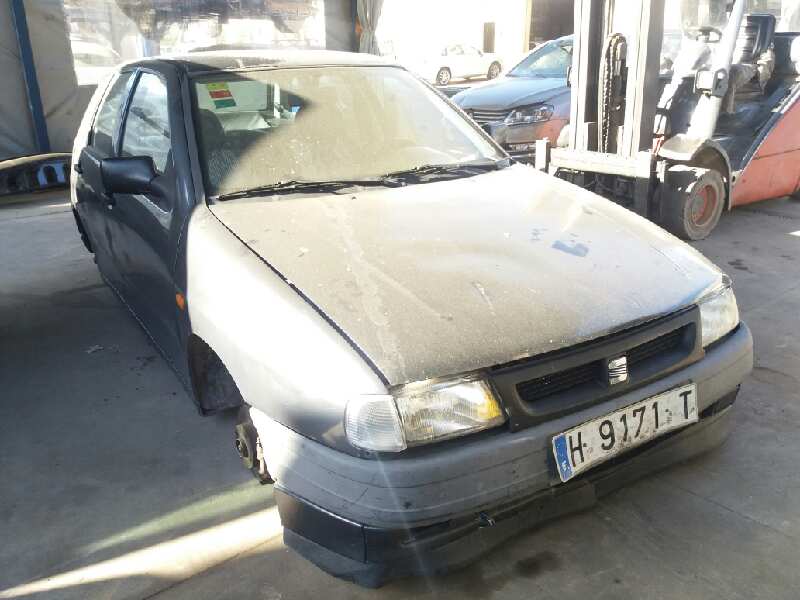 SEAT Cordoba 1 generation (1993-2003) Бампер задний 6K6807417 20186958