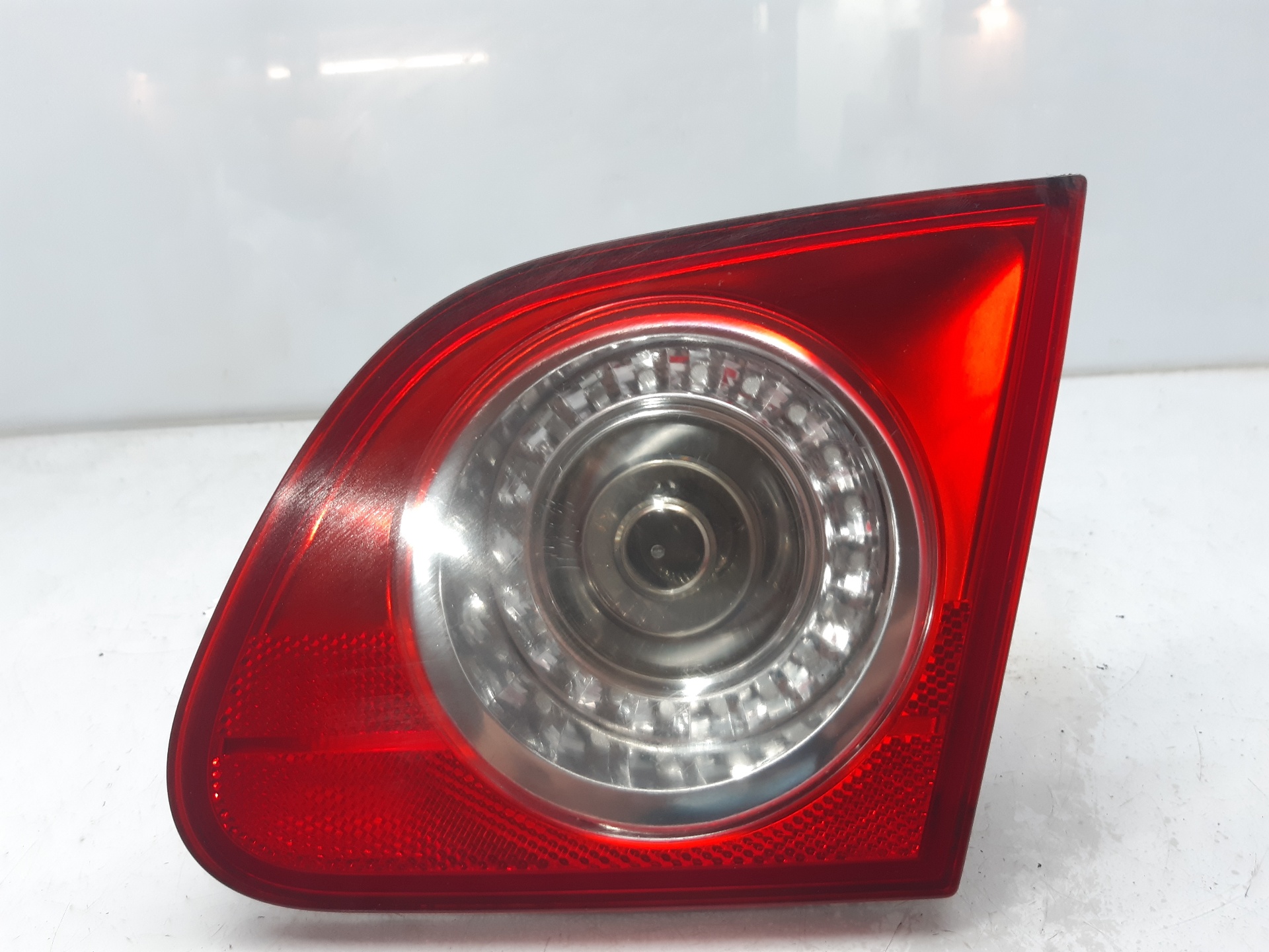 VOLKSWAGEN Passat B6 (2005-2010) Rear Right Taillight Lamp 3C5945094C 24773454