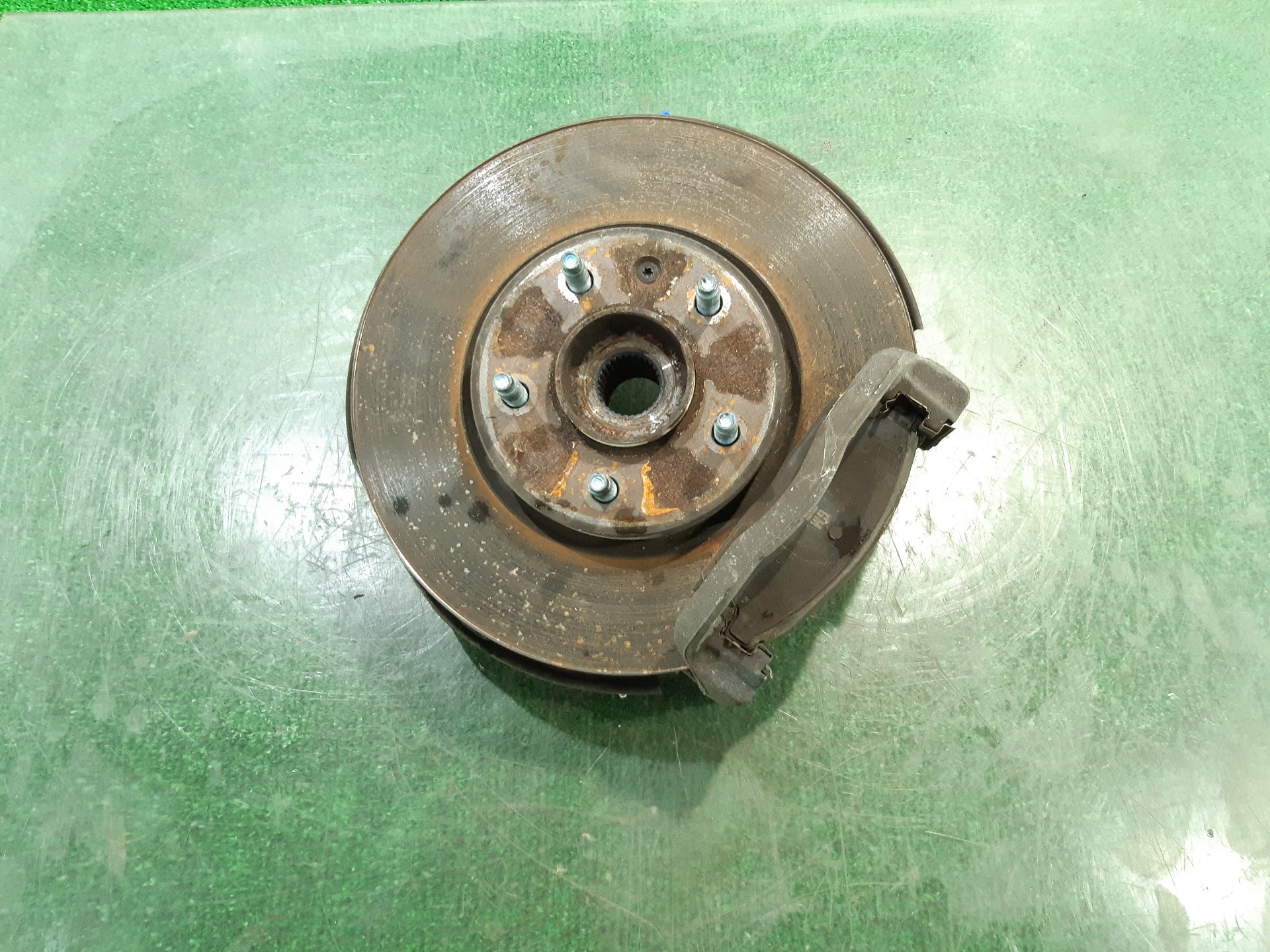 OPEL Astra J (2009-2020) Front Right Wheel Hub 13319483 22466870