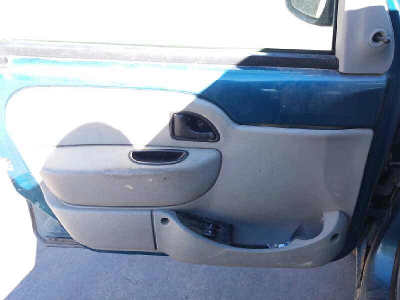 RENAULT Kangoo 1 generation (1998-2009) Galinio dangčio (bagažinės) valytuvo varikliukas 7700308806 20172359