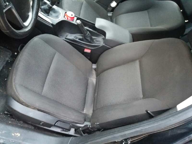 OPEL Insignia A (2008-2016) Other Interior Parts 13251594 22131144