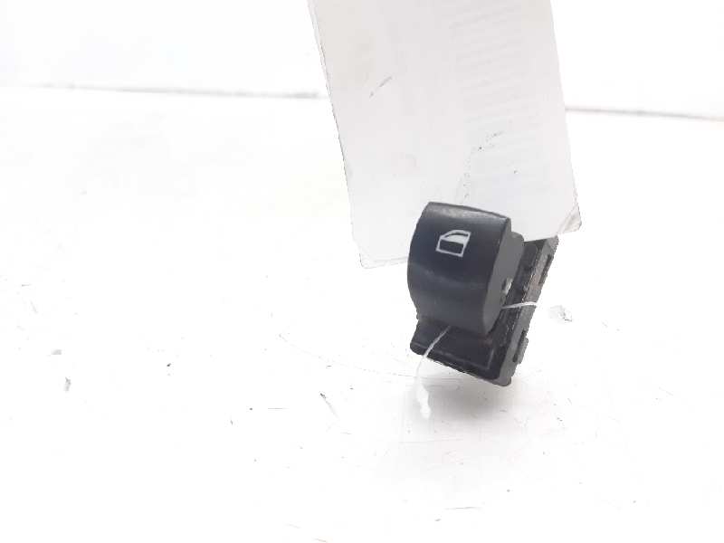 BMW 3 Series E90/E91/E92/E93 (2004-2013) Front Right Door Window Switch 6935534 21011416