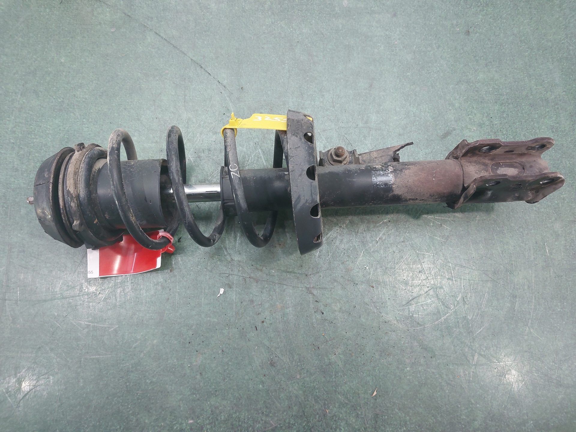 OPEL Astra H (2004-2014) Front Left Shock Absorber 93172563 24140206