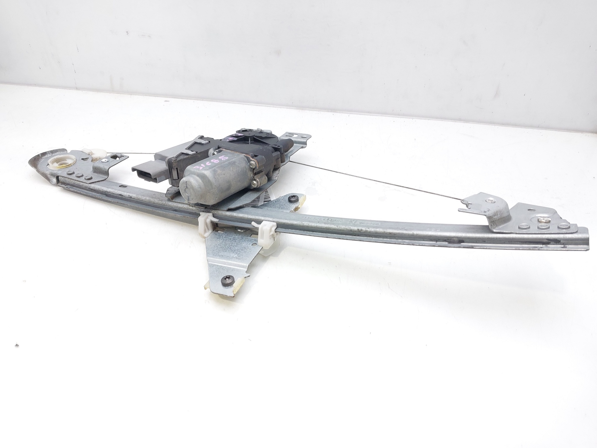 PEUGEOT 307 1 generation (2001-2008) Rear left door window lifter 965988 22335018