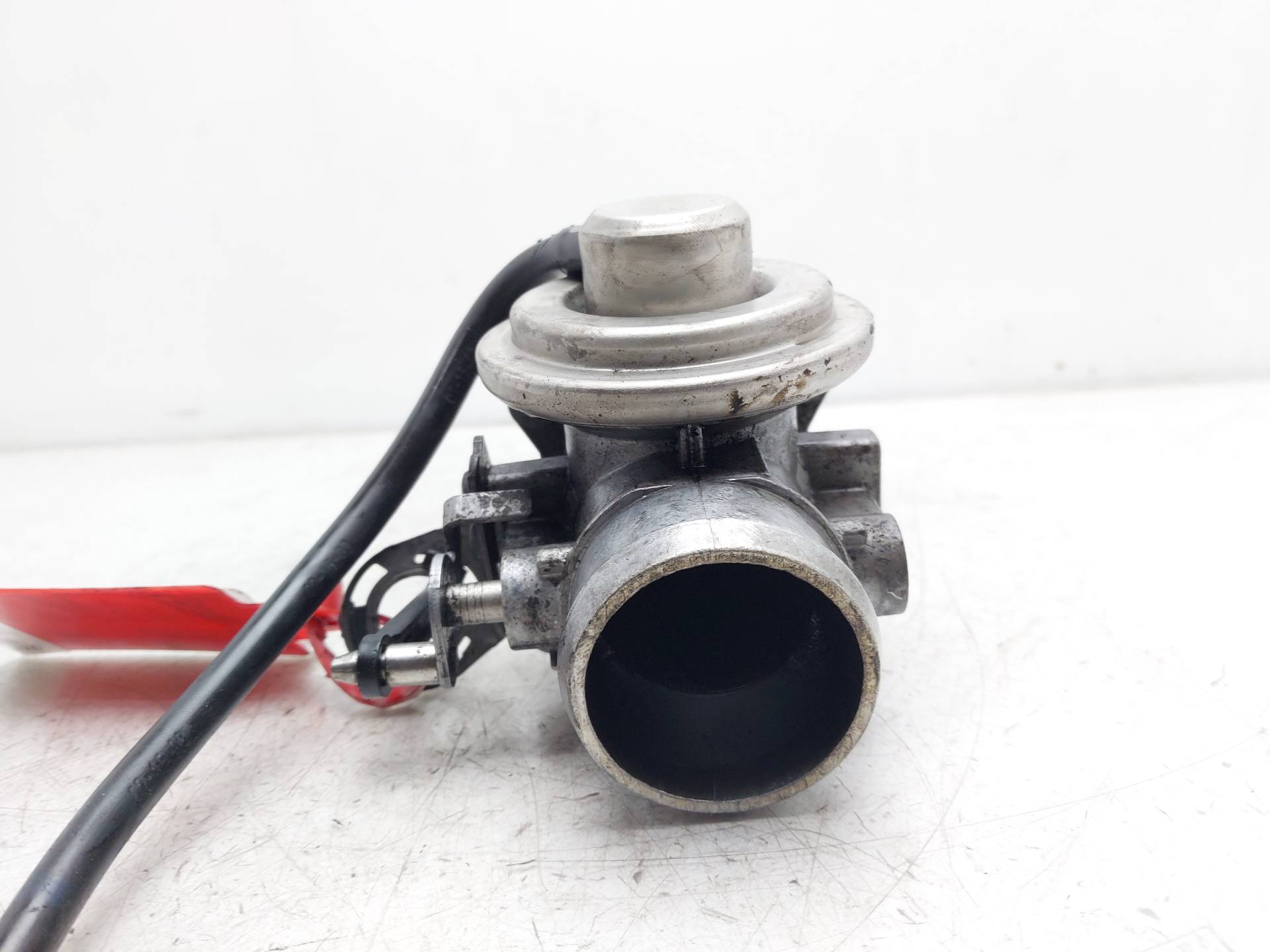 SEAT Cordoba 2 generation (1999-2009) EGR Valve 038131501M 23079501