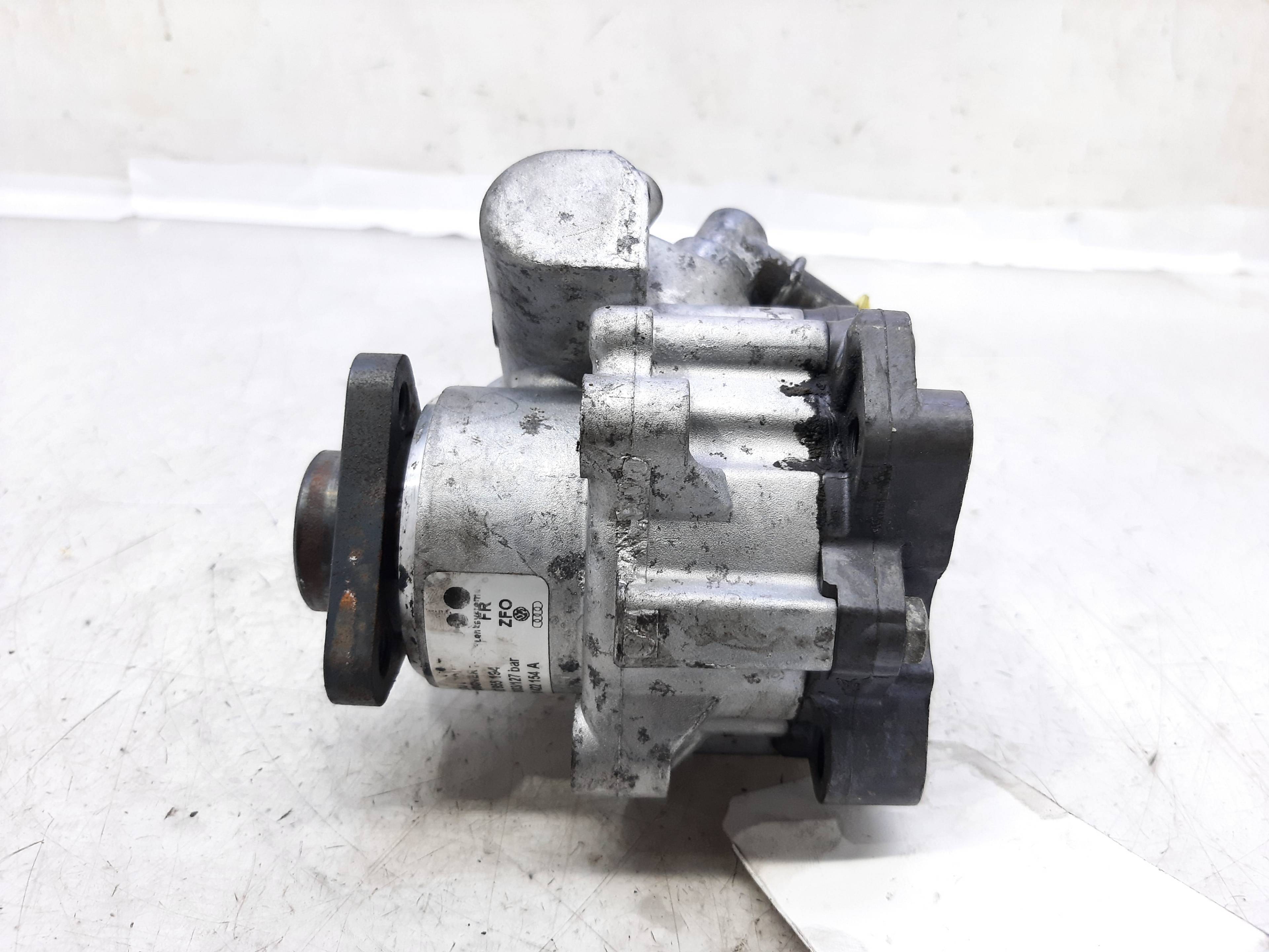 VOLKSWAGEN Passat B5 (1996-2005) Power Steering Pump 3B0422154A 22435067