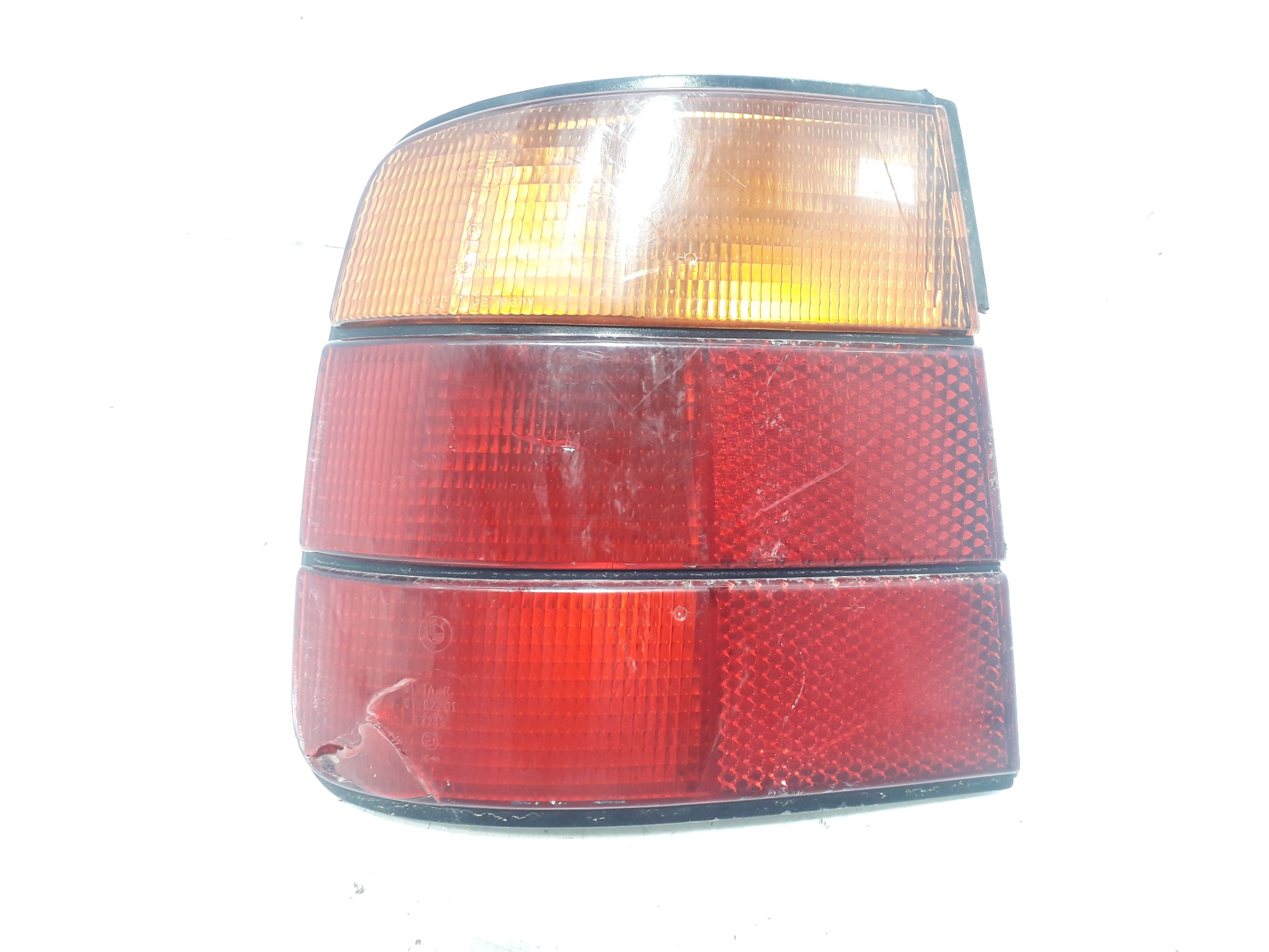 BMW 5 Series E34 (1988-1996) Feu arrière droit 63211384010 22017305