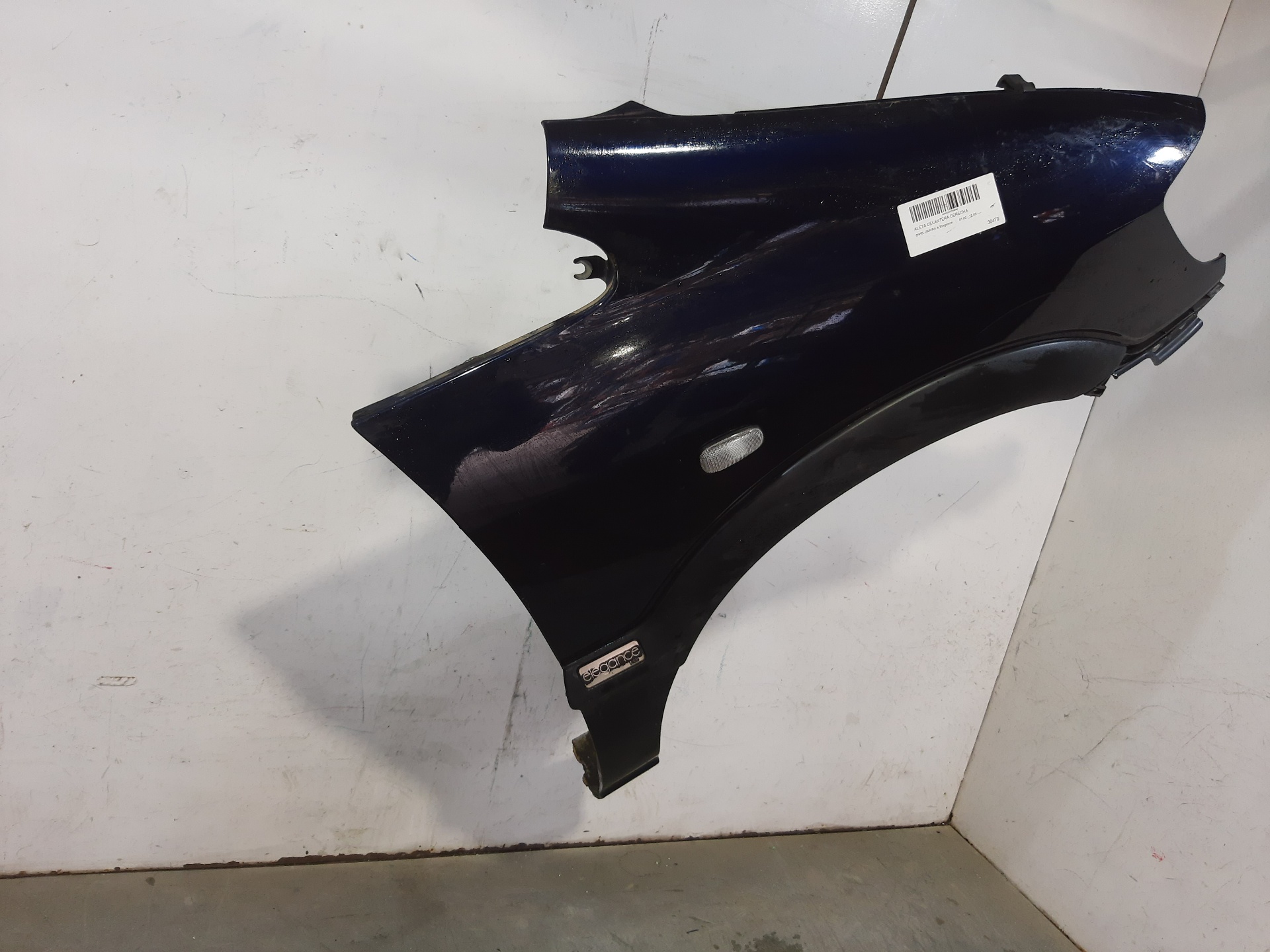 OPEL Corsa B (1993-2000) Priekšējais labais spārns 9195345 22495050