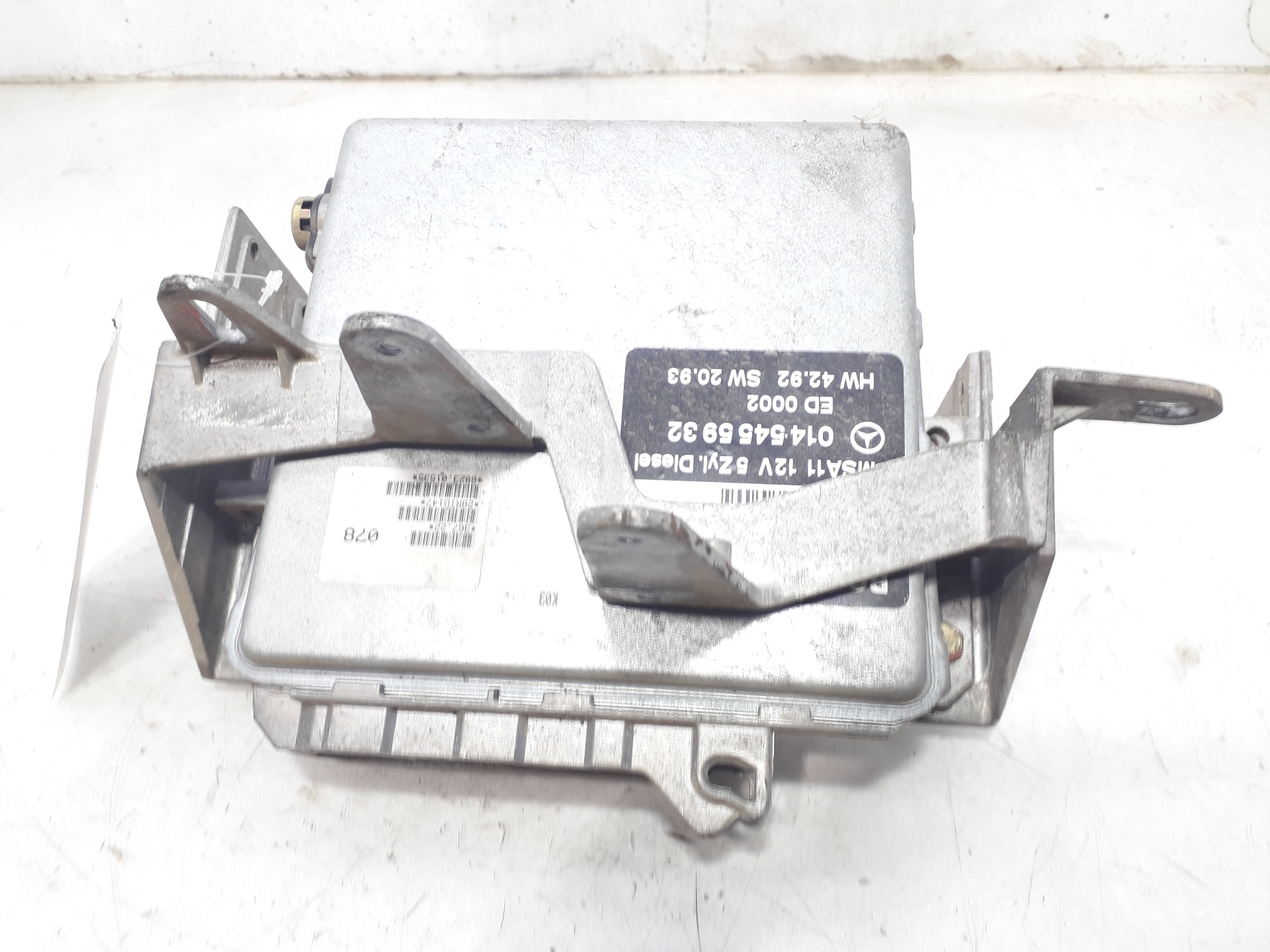 MERCEDES-BENZ C-Class W202/S202 (1993-2001) Engine Control Unit ECU 0145455932 18769718