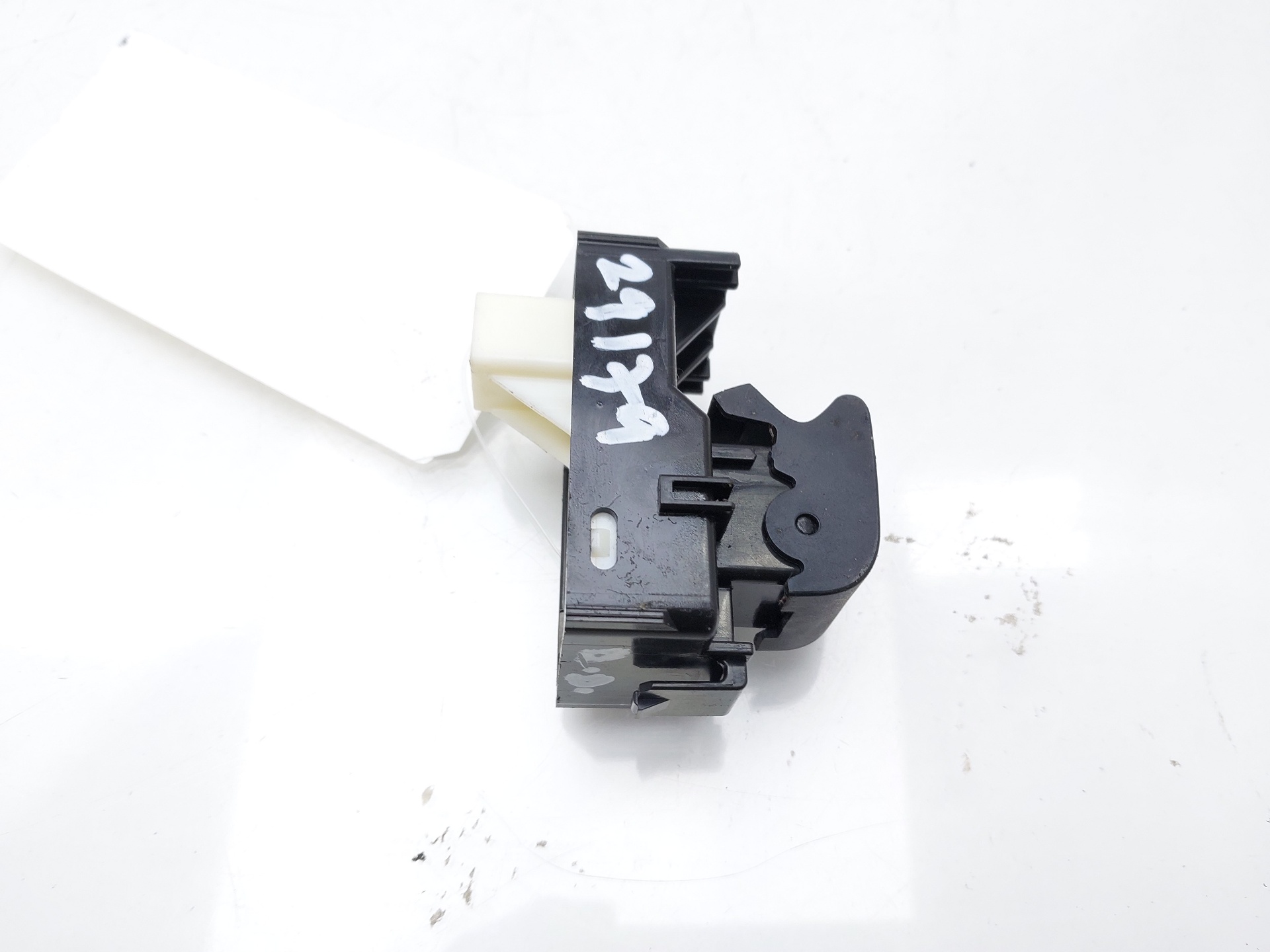 TOYOTA Auris 2 generation (2012-2015) Front Right Door Window Switch 192801 20147253