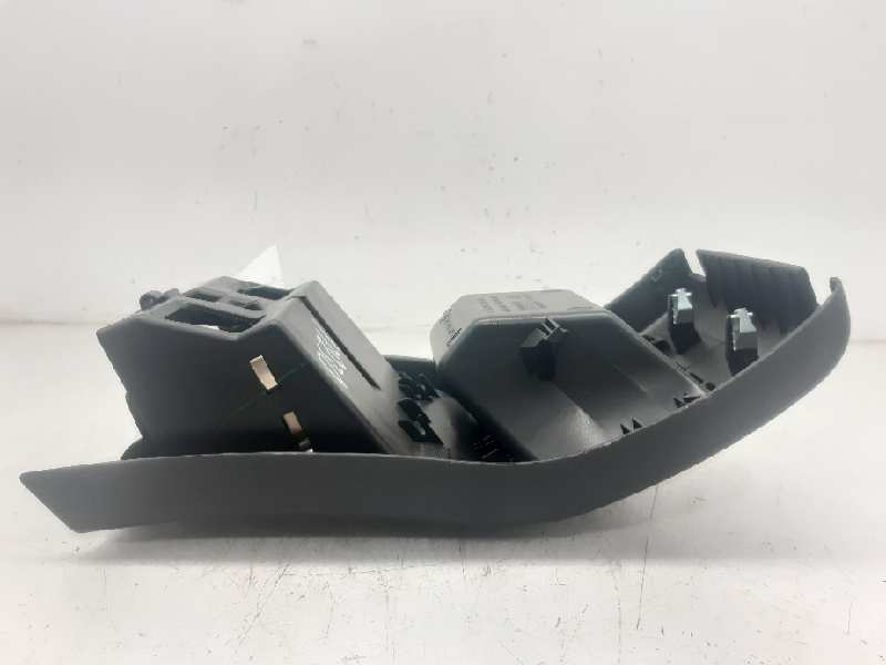 MERCEDES-BENZ A-Class W176 (2012-2018) Ashtray A1766801050 18442849