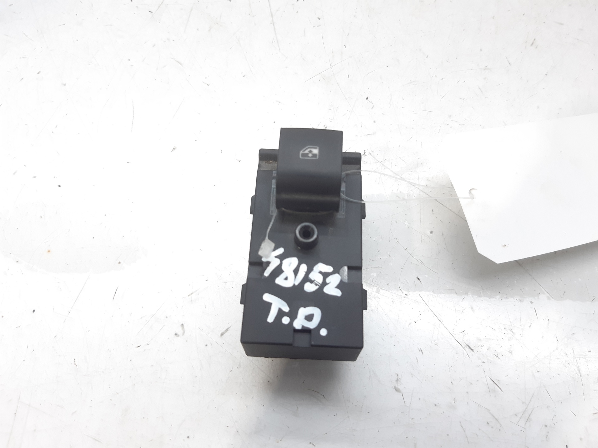 OPEL Mokka 1 generation (2012-2015) Rear Right Door Window Control Switch 13301888 22320232