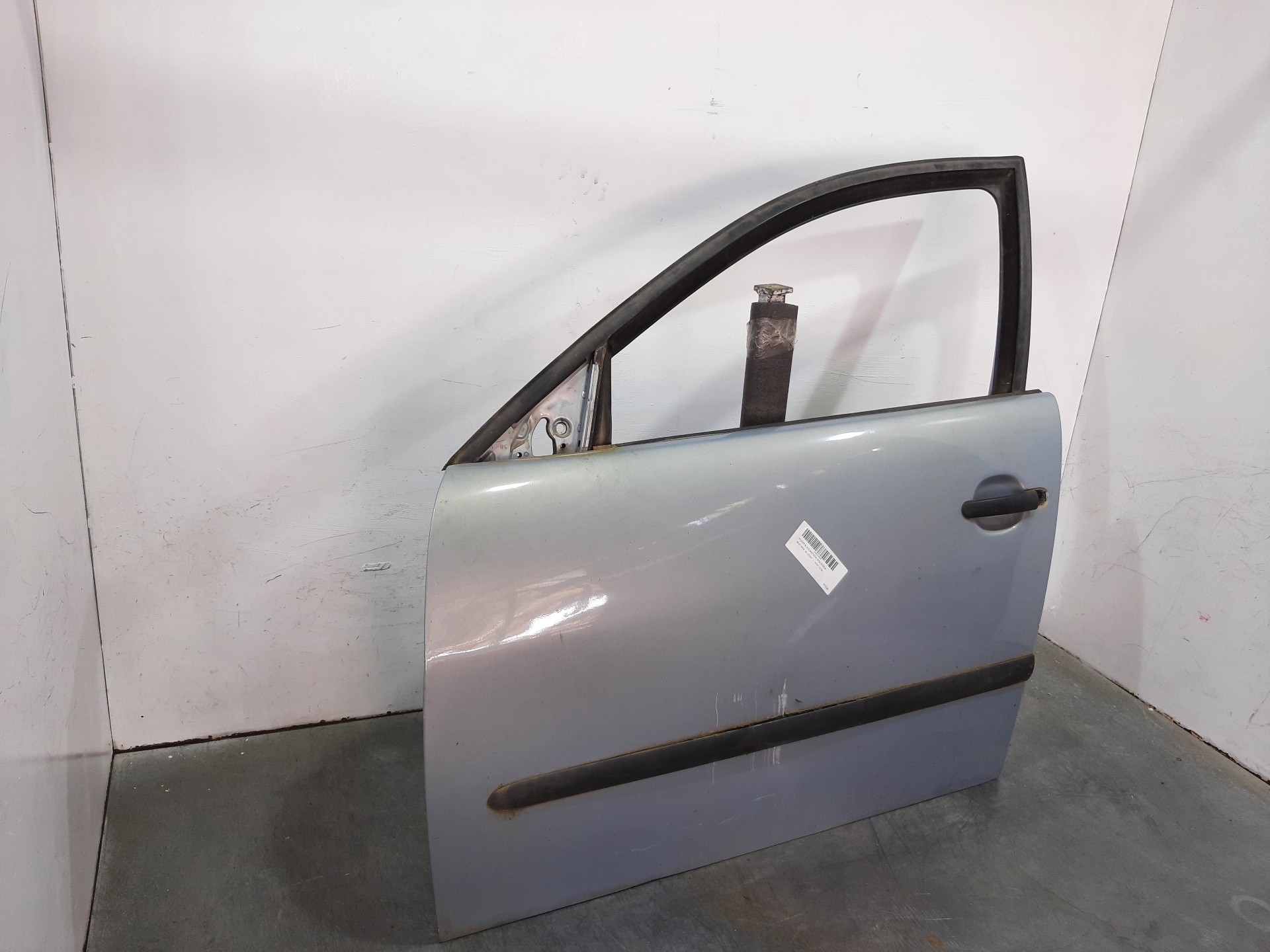 SEAT Cordoba 2 generation (1999-2009) Front Left Door 6L4831055S 22908285