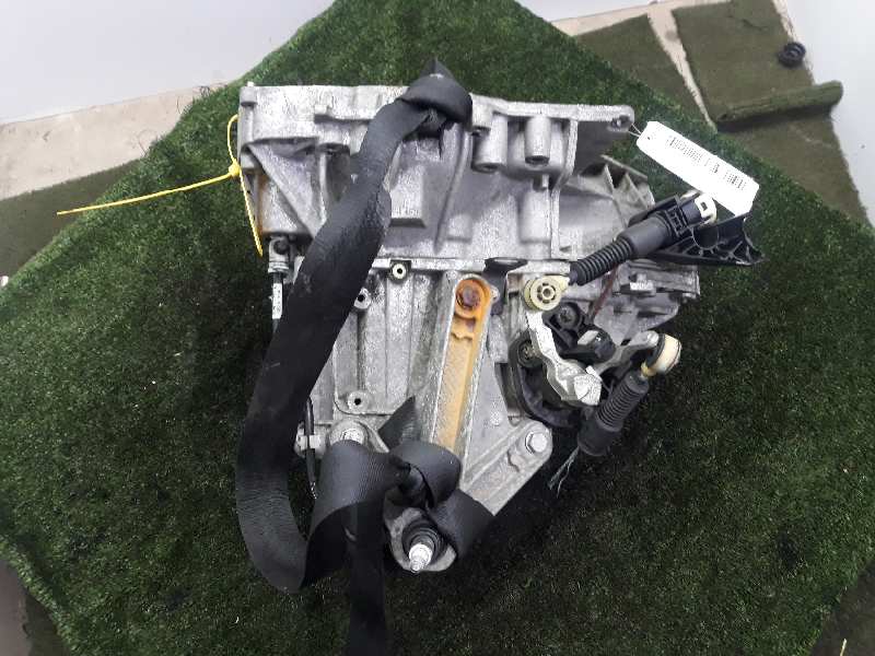 RENAULT Clio 2 generation (1998-2013) Gearbox JH3128 20189592