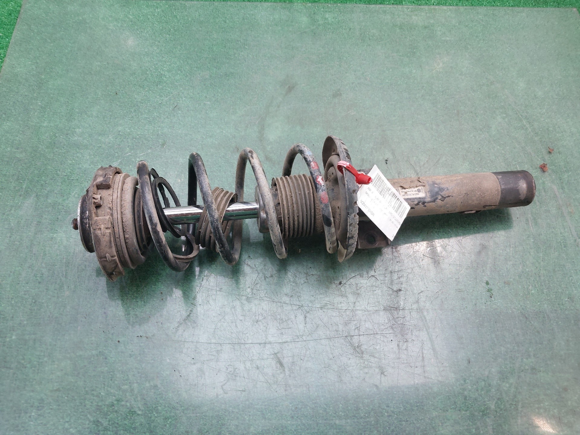 SKODA Fabia 6Y (1999-2007) Front Left Shock Absorber 6Q0413031BR 22330921