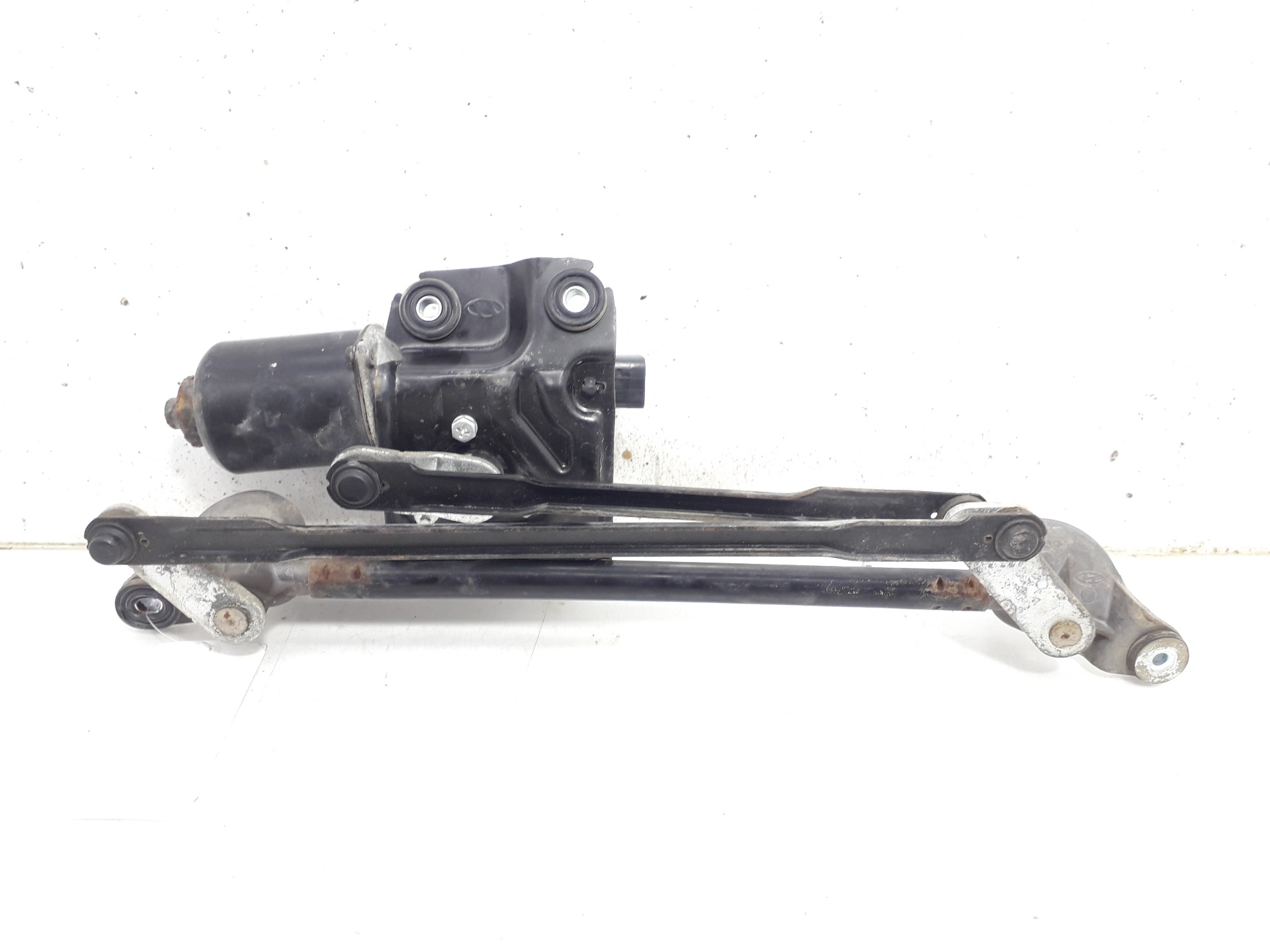 HYUNDAI Getz 1 generation (2002-2011) Front Windshield Wiper Mechanism 981001C100 21693373