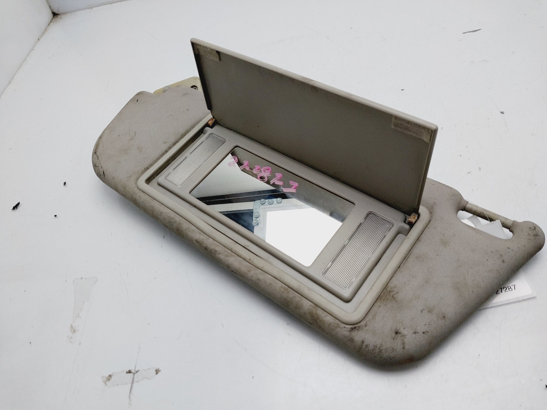 OPEL Vectra B (1995-1999) Left Side Sun Visor 09152238 25399300