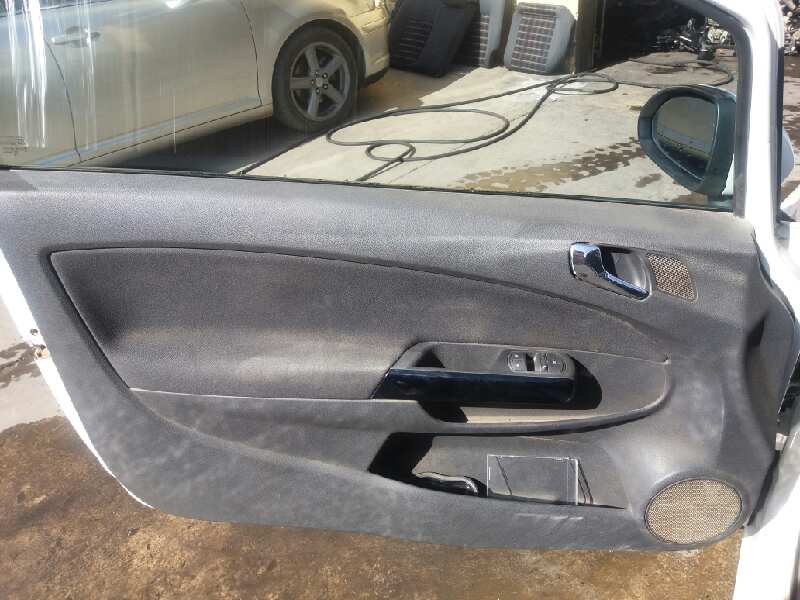 OPEL Corsa D (2006-2020) Încuietoare ușă dreapta față 13258274 24092120