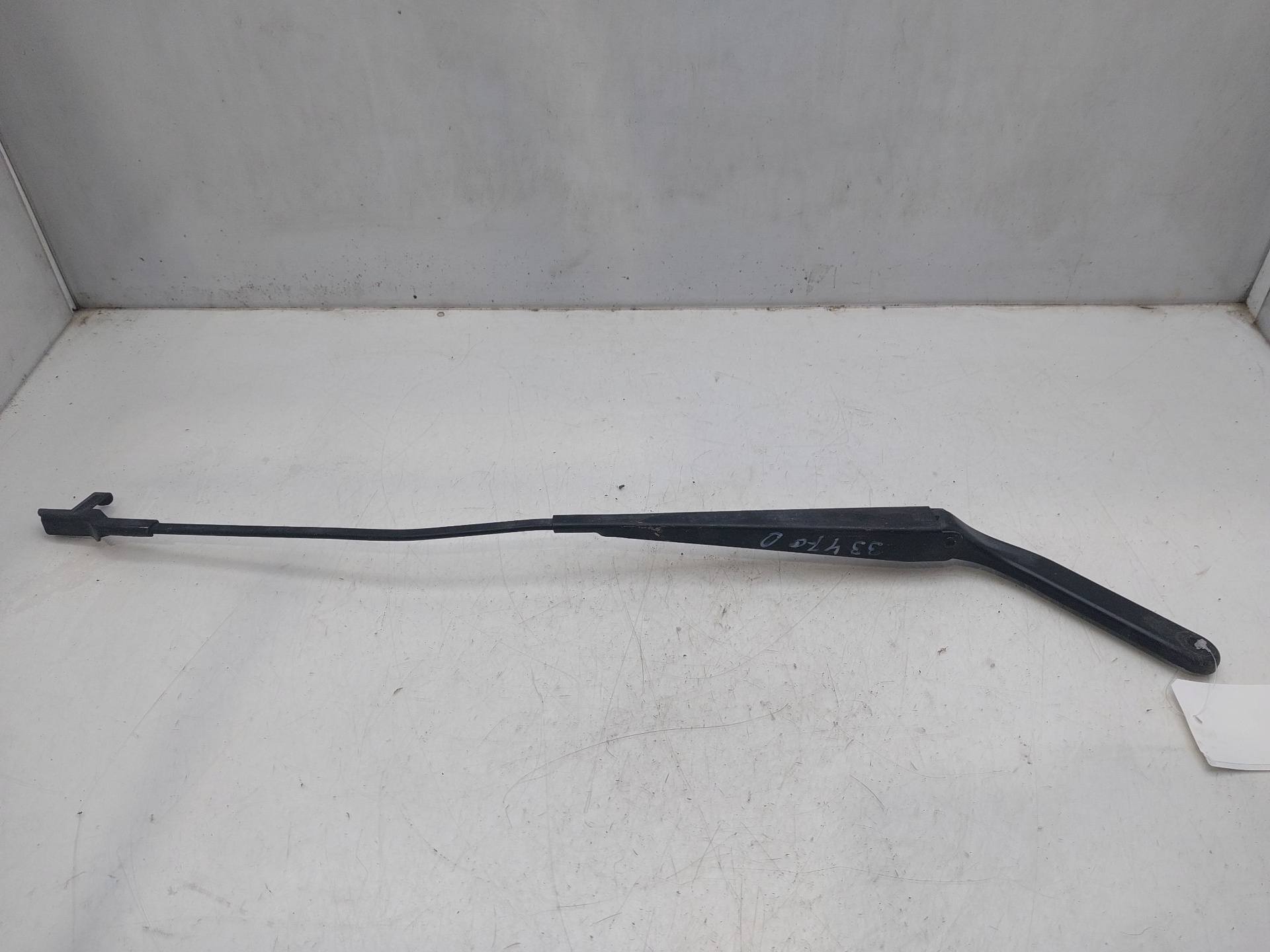 BMW X6 E71/E72 (2008-2012) Front Wiper Arms 617153739 24836832