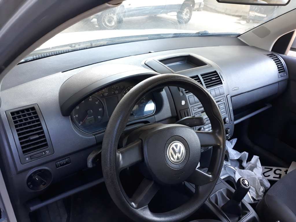 VOLKSWAGEN Polo 4 generation (2001-2009) Кнопка керування вікном задніх правих дверей 6Q0959856 20195570