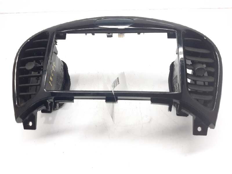 NISSAN Juke YF15 (2010-2020) Решетка воздухозаборника салона 687501KE0A 24006635