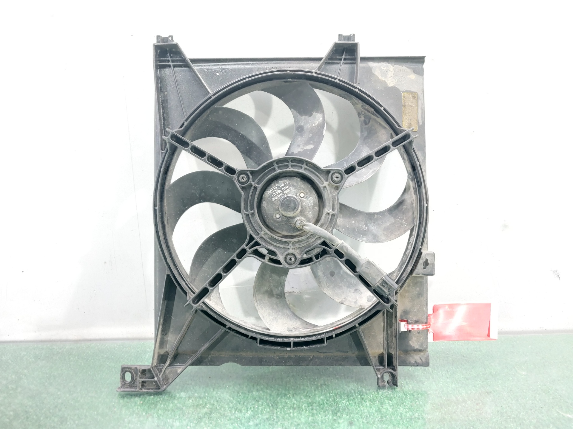 KIA Cerato 1 generation (2004-2009) Difūzoriaus ventiliatorius F420230150 22482922