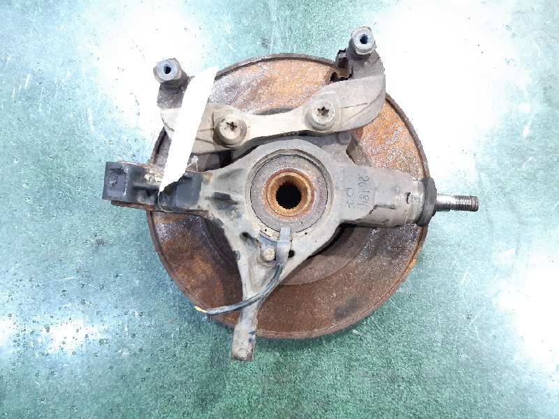 PEUGEOT 308 T7 (2007-2015) Front Left Wheel Hub 364696 18578404